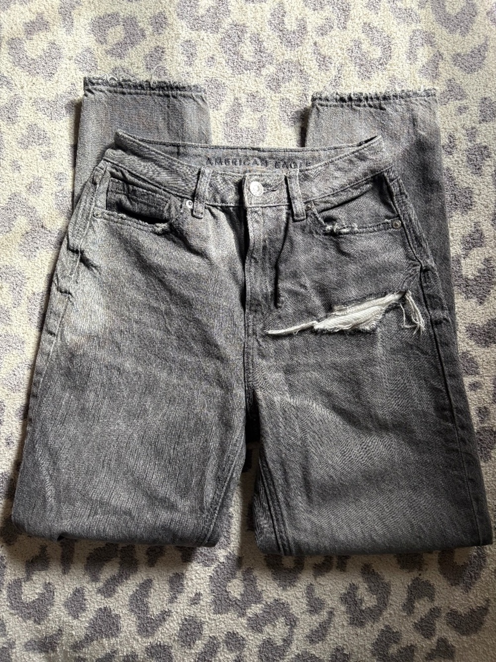 American Eagle distressed mom jeans